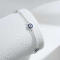 Delicate Round Shape Pendent Necklace