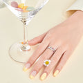 Sparkling Vibrant Emerald Cut Daily Ring