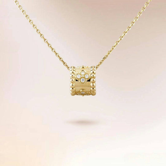 Perlee Pendant Necklace