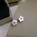 LUCKY SPRING WHITE BLOSSOM PINK GOLD EARRINGS